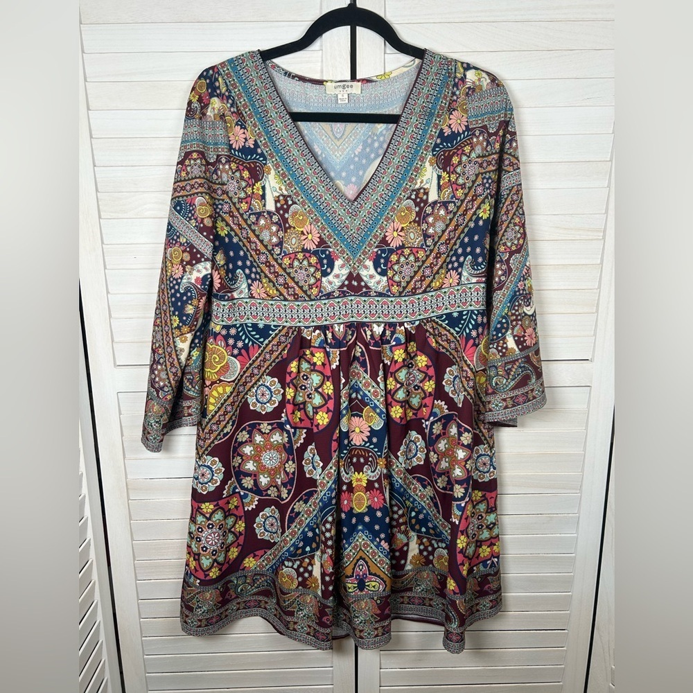 Umgee Colorful Bohemian V-Neck Dress. Size Small, Layering!